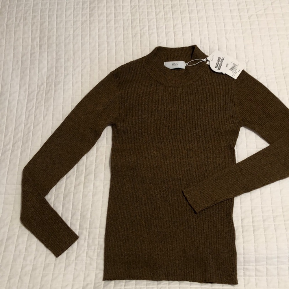 Azul sweater/ NWOT, Size M